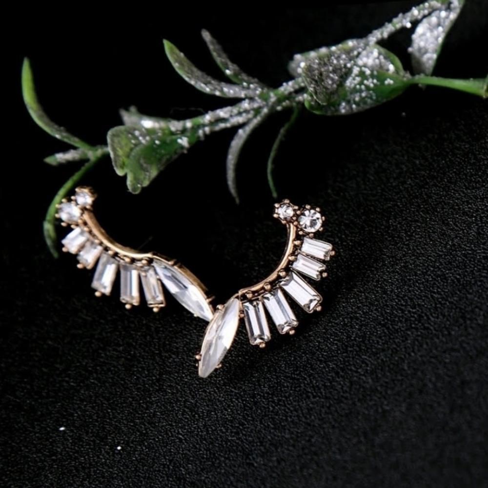 Crystal ear jacket earrings